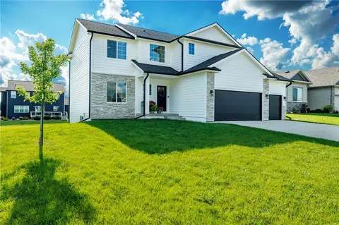 1916 SE Oliver Dr, Ankeny, IA 50021