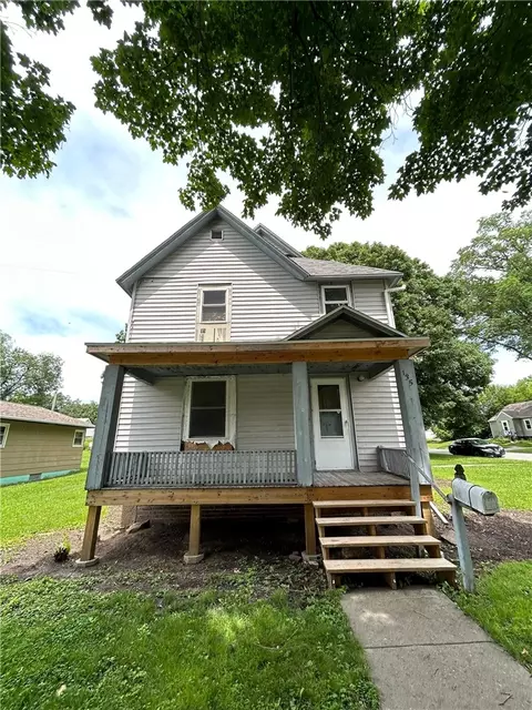 135 I Ave, Nevada, IA 50201