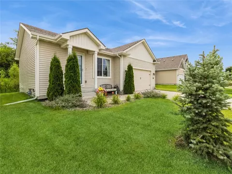 4311 E 48th St, Des Moines, IA 50317