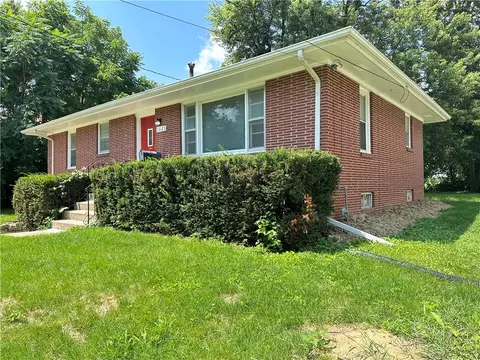 1021 Virginia Ave, Des Moines, IA 50315