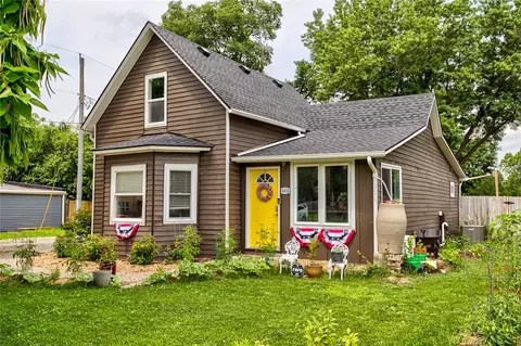 603 South St, Cambridge, IA 50046