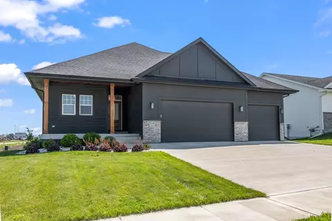 1707 NW Abbie Dr, Ankeny, IA 50023