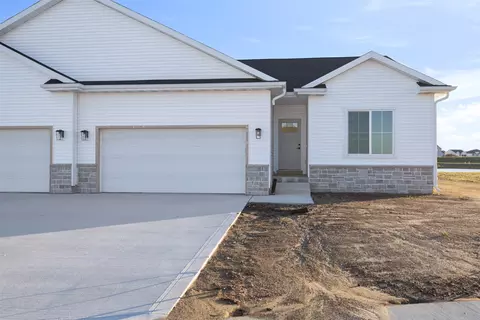 4505 NW 17th St, Ankeny, IA 50023