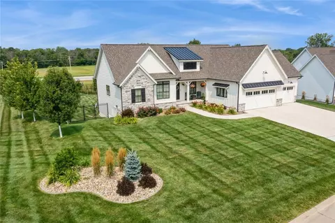 8424 NW 33rd Ct, Ankeny, IA 50023