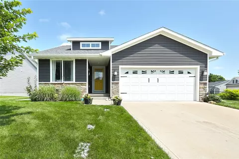 1505 Bennetts Way NW, Altoona, IA 50009