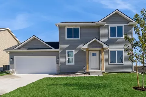 701 NE Country Meadow Dr, Ankeny, IA 50021