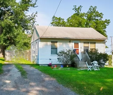 4150 55th St, Des Moines, IA 50310