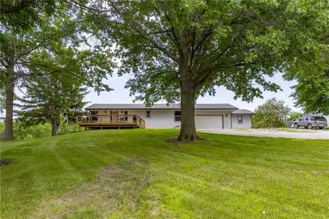 7719 143rd Ave, Indianola, IA 50125