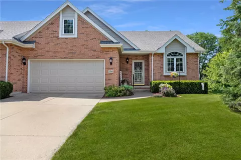 1790 SE Birchwood Cir, Waukee, IA 50263