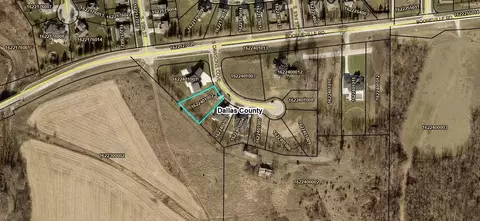 1519 S Dawsons Cv, West Des Moines, IA 50266