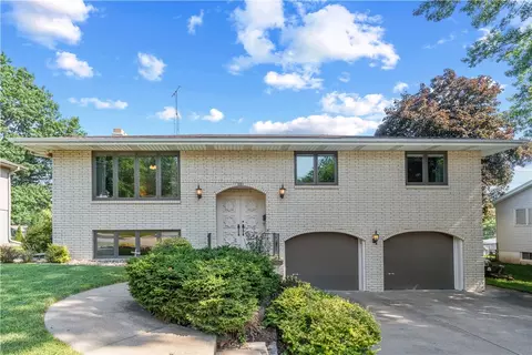 901 W Madison St, Knoxville, IA 50138
