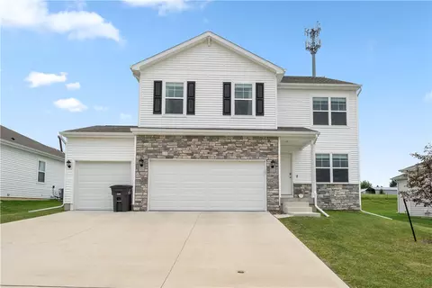 4921 E Sheridan Ave, Des Moines, IA 50317