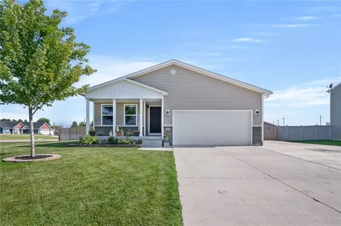 701 Lily Ln, Pleasantville, IA 50225