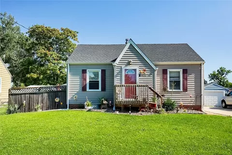 2808 Capitol Ave, Des Moines, IA 50317