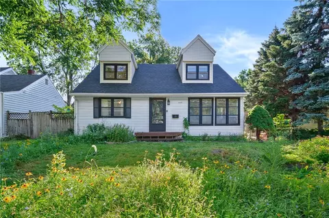 1129 Cummins Pkwy, Des Moines, IA 50311