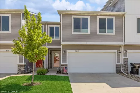 323 NE Mink Dr, Waukee, IA 50263
