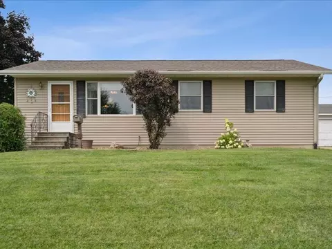 401 N Elm St, Toledo, IA 52342