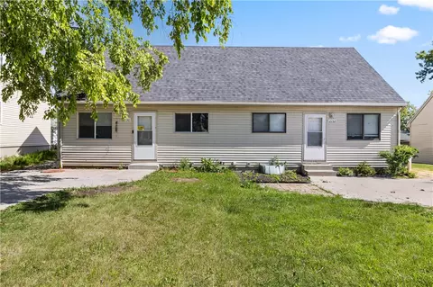2130 E Caulder Ave, Des Moines, IA 50320