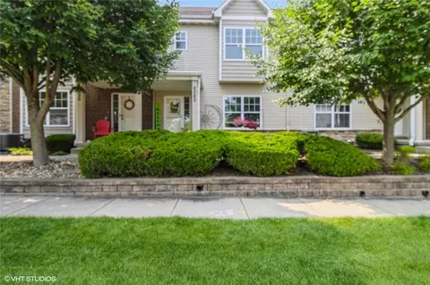 6260 Beechtree Dr #19104, West Des Moines, IA 50266