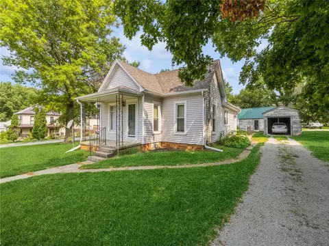 607 Guthrie St, Adair, IA 50002