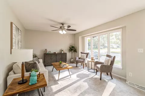 705 NW School St, Ankeny, IA 50023