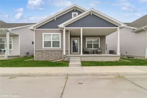 3016 NW Northwood Ln, Ankeny, IA 50023