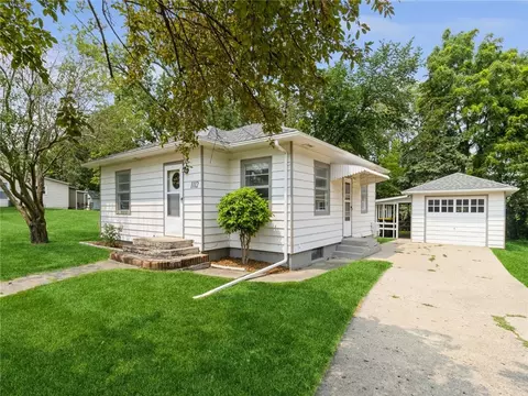 1112 Main St, Adel, IA 50003