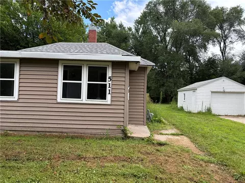 511 9th St W, Boone, IA 50036