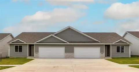 1117 NE 56th St, Ankeny, IA 50021