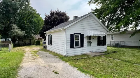 3827 Easton Blvd, Des Moines, IA 50317