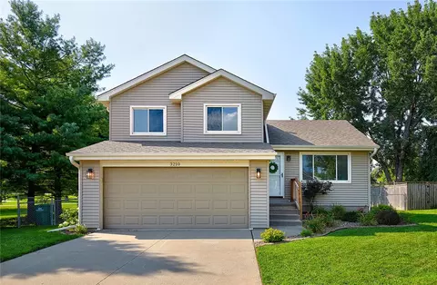 3210 SW 29th St, Ankeny, IA 50023