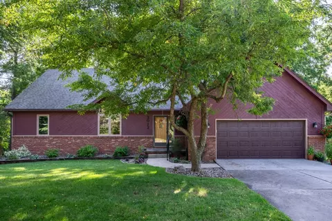 3012 SW 18th St, Des Moines, IA 50315