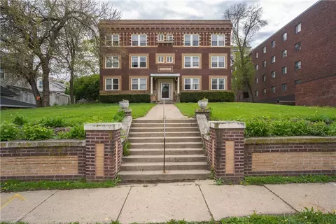 3612 Ingersoll Ave, Des Moines, IA 50312