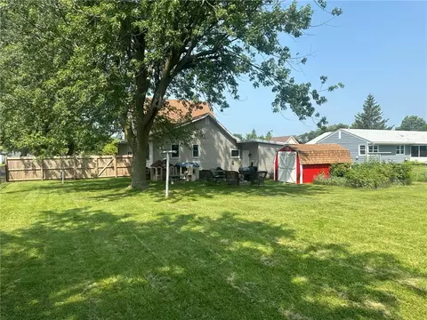 507 S 1st St, Ogden, IA 50212