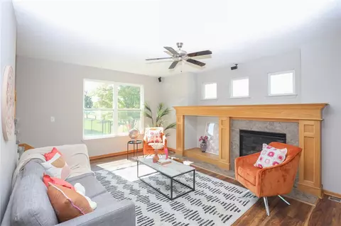 670 SE Meadowlark Ln, Waukee, IA 50263