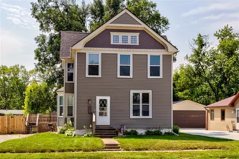 410 2nd St, Cambridge, IA 50046