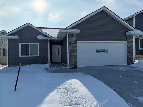 4403 NW 17th St, Ankeny, IA 50021