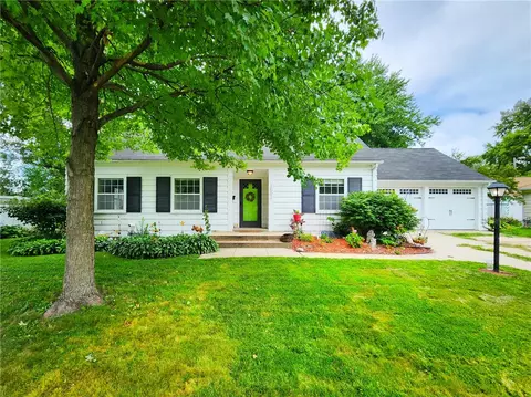 1507 Grand Ave, Ames, IA 50010