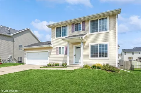 2619 13th St SW, Altoona, IA 50009