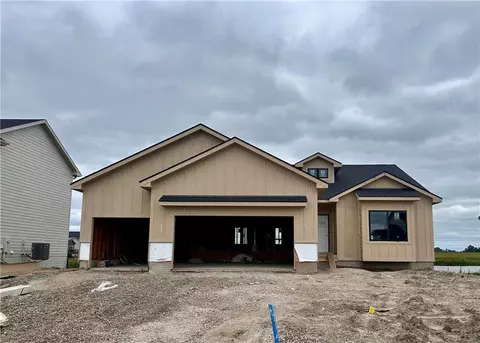 3608 NW 28th St, Ankeny, IA 50023
