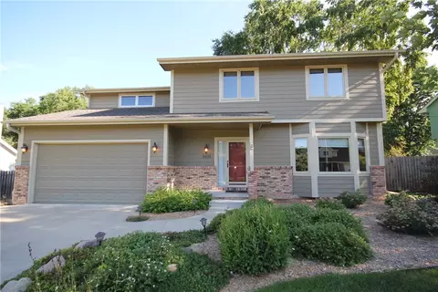 5409 Aspen Dr, West Des Moines, IA 50266