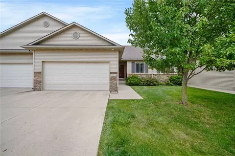1511 NE Falstaff Ln, Ankeny, IA 50021