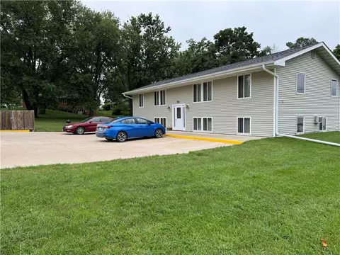208 Spruce St, De Soto, IA 50069