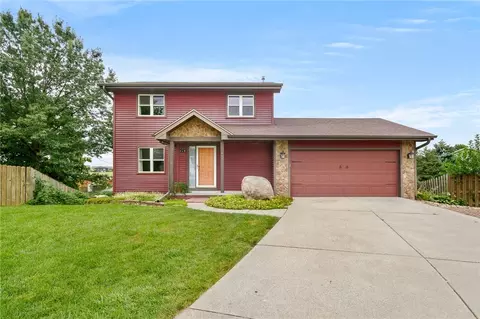 495 Gray Ave, Waukee, IA 50263