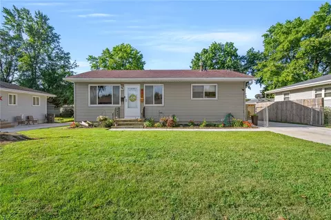 831 Jerlynn Ave, Des Moines, IA 50313