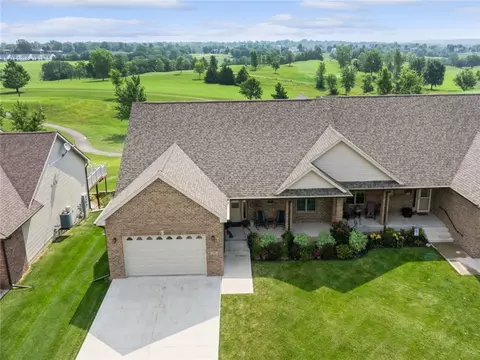 908 S Y St, Indianola, IA 50125