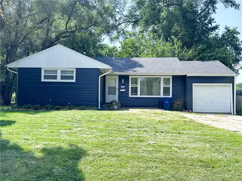 3936 36th St, Des Moines, IA 50310