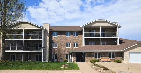 401 SE Delaware Ave #208, Ankeny, IA 50021