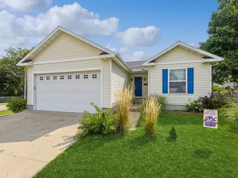 113 N 6th St, Knoxville, IA 50138