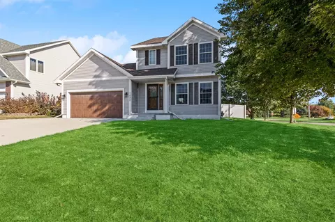 1492 S 50th Pl, West Des Moines, IA 50265